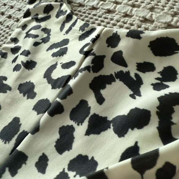 NEW Aerie Black and White/Cream Animal Print Bikini Bottom Size M - Picture 3 of 5
